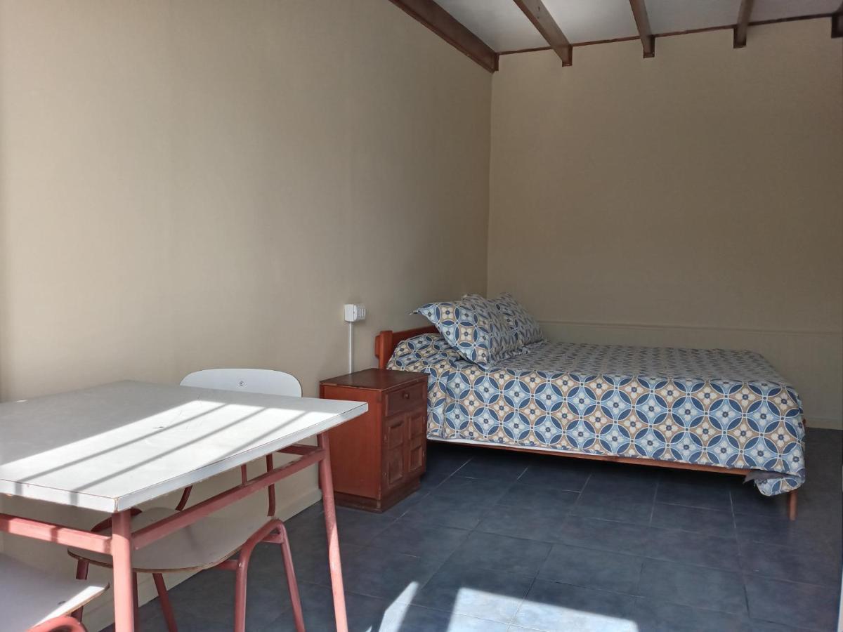 לה סרנה Hostal Amunategui מראה חיצוני תמונה