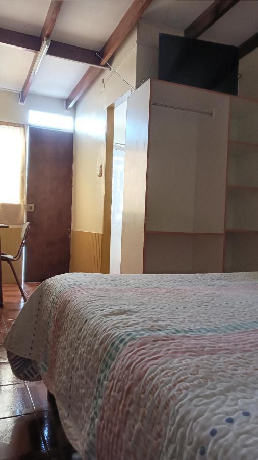 לה סרנה Hostal Amunategui מראה חיצוני תמונה