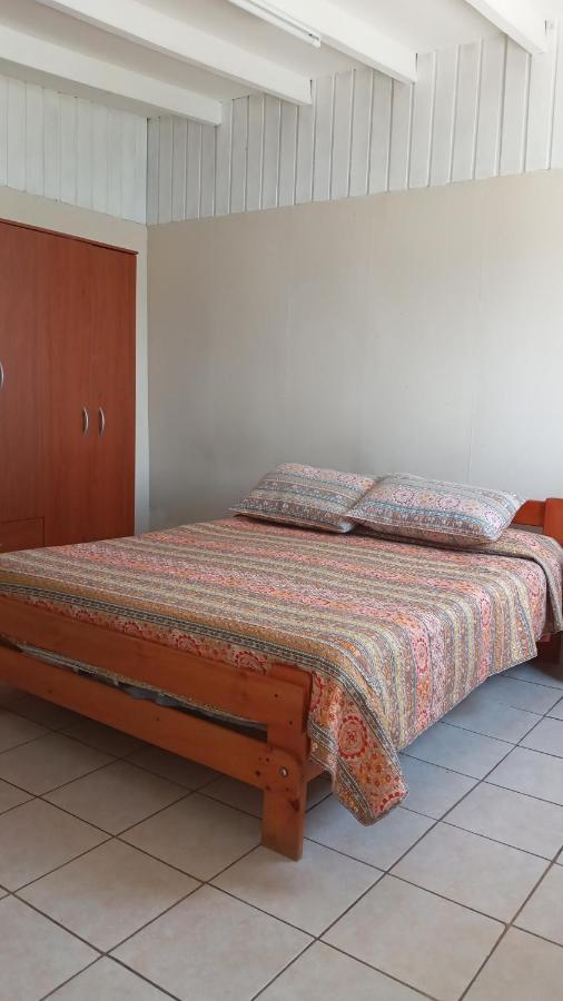 לה סרנה Hostal Amunategui מראה חיצוני תמונה