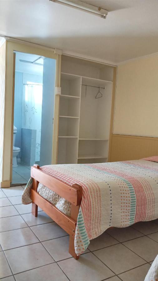 לה סרנה Hostal Amunategui מראה חיצוני תמונה