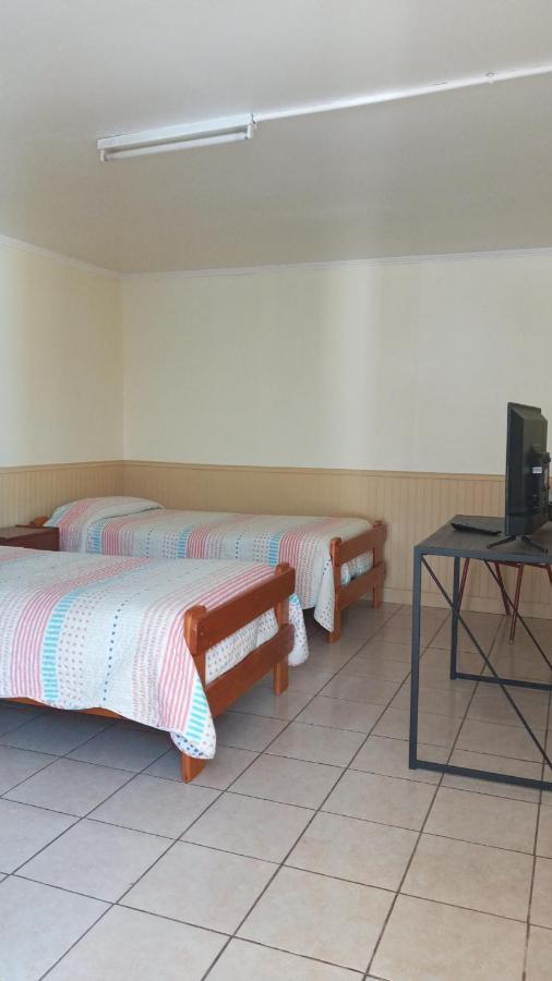 לה סרנה Hostal Amunategui מראה חיצוני תמונה